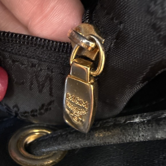 VTG MCM Black Jacquard‎ bucket bag Crossbody Purse Large Nylon & Leather Germany - Picture 14 of 16